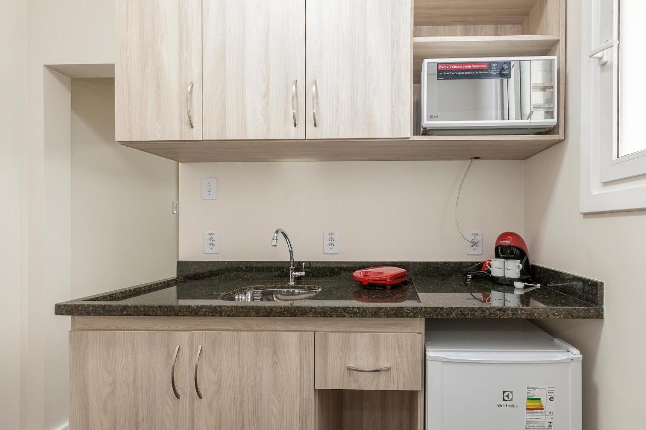 Hotel Goncalves- Proximo A Santa Casa De Porto Alegre Eksteriør billede