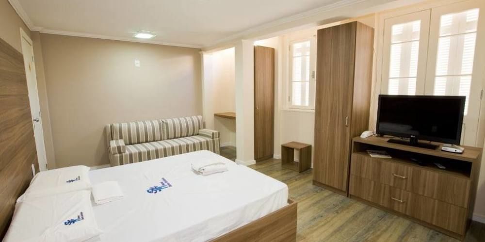 Hotel Goncalves- Proximo A Santa Casa De Porto Alegre Eksteriør billede